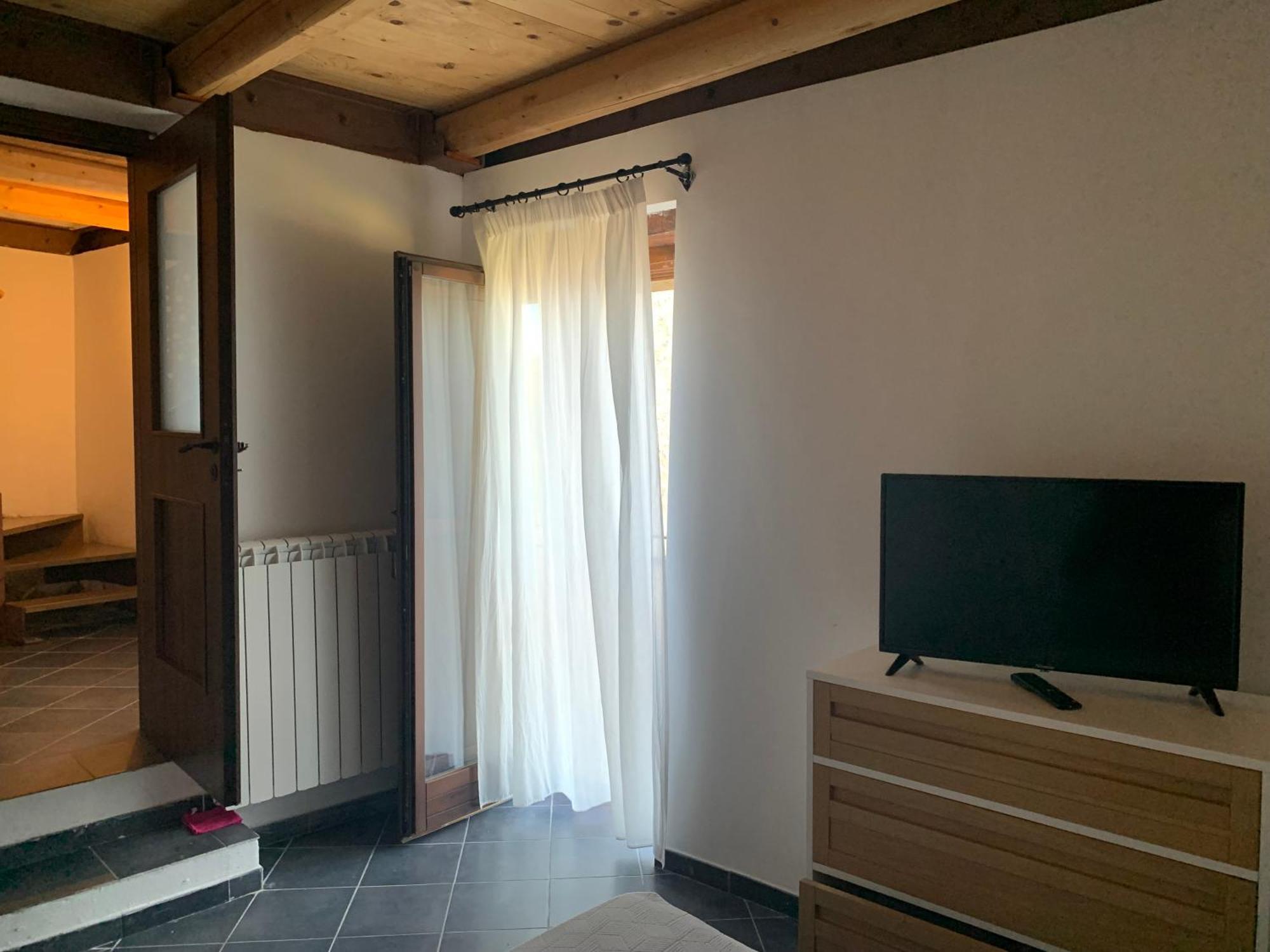 Il Borgo Dei Normanni Villa Colliano Exteriör bild